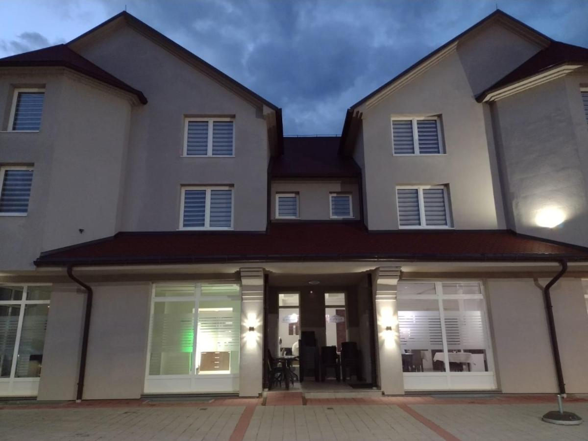 Zlatni San Hotel Banja Koviljaca Ngoại thất bức ảnh